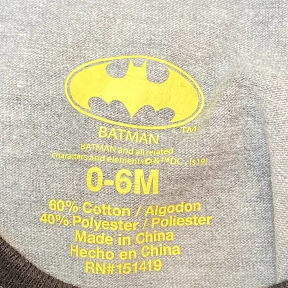 Preloved Baby Boy's Batman Outfit - Perfect for Little Superheroes, 0-6 Months - Picture 11 of 13